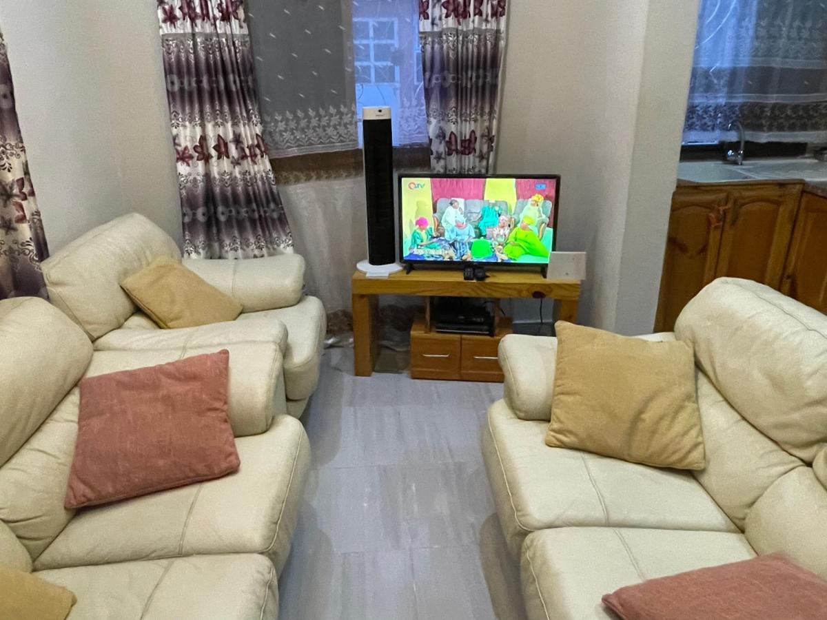 Nabixx Residence Brufut Bagian luar foto