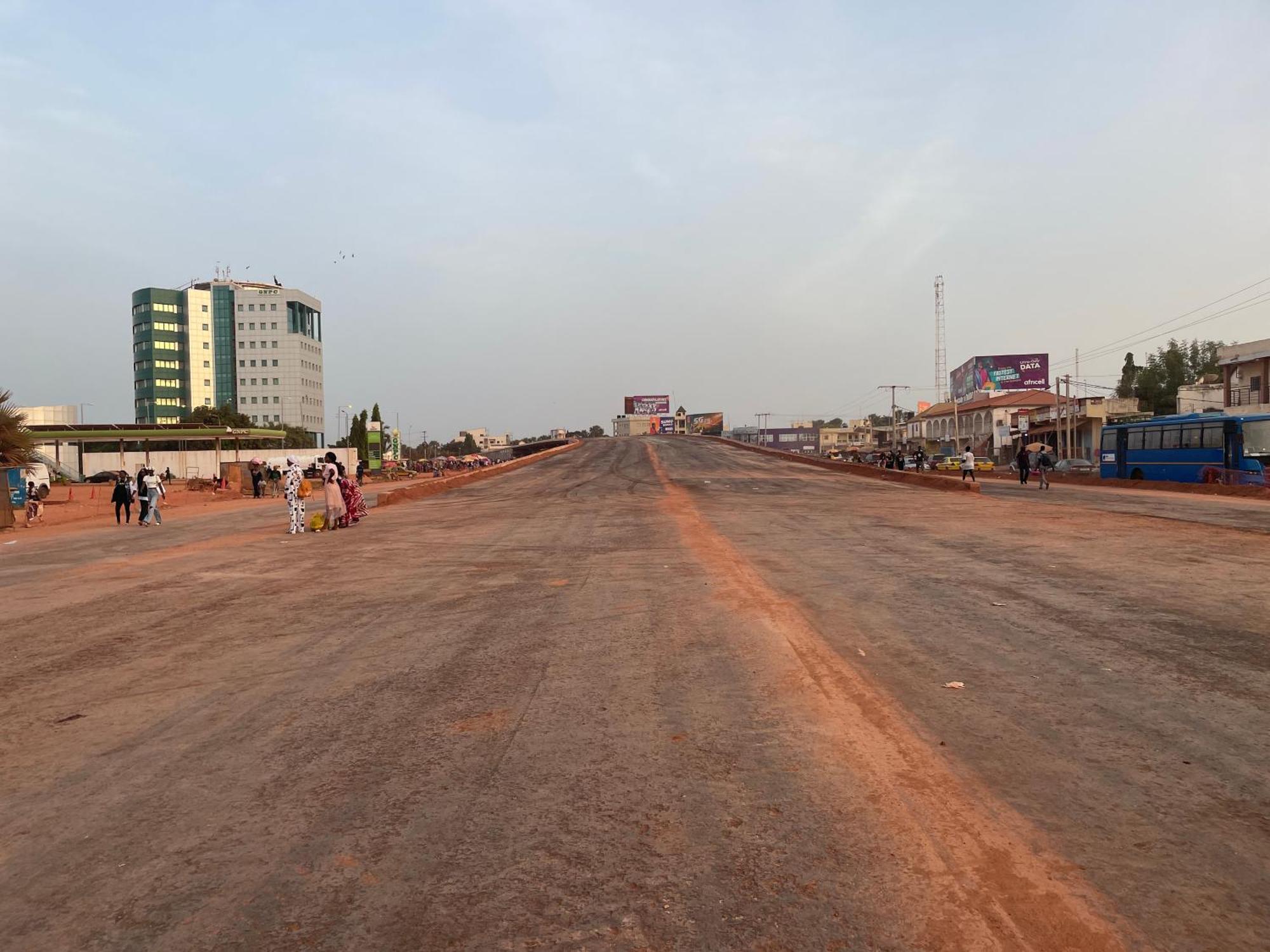 Nabixx Residence Brufut Bagian luar foto
