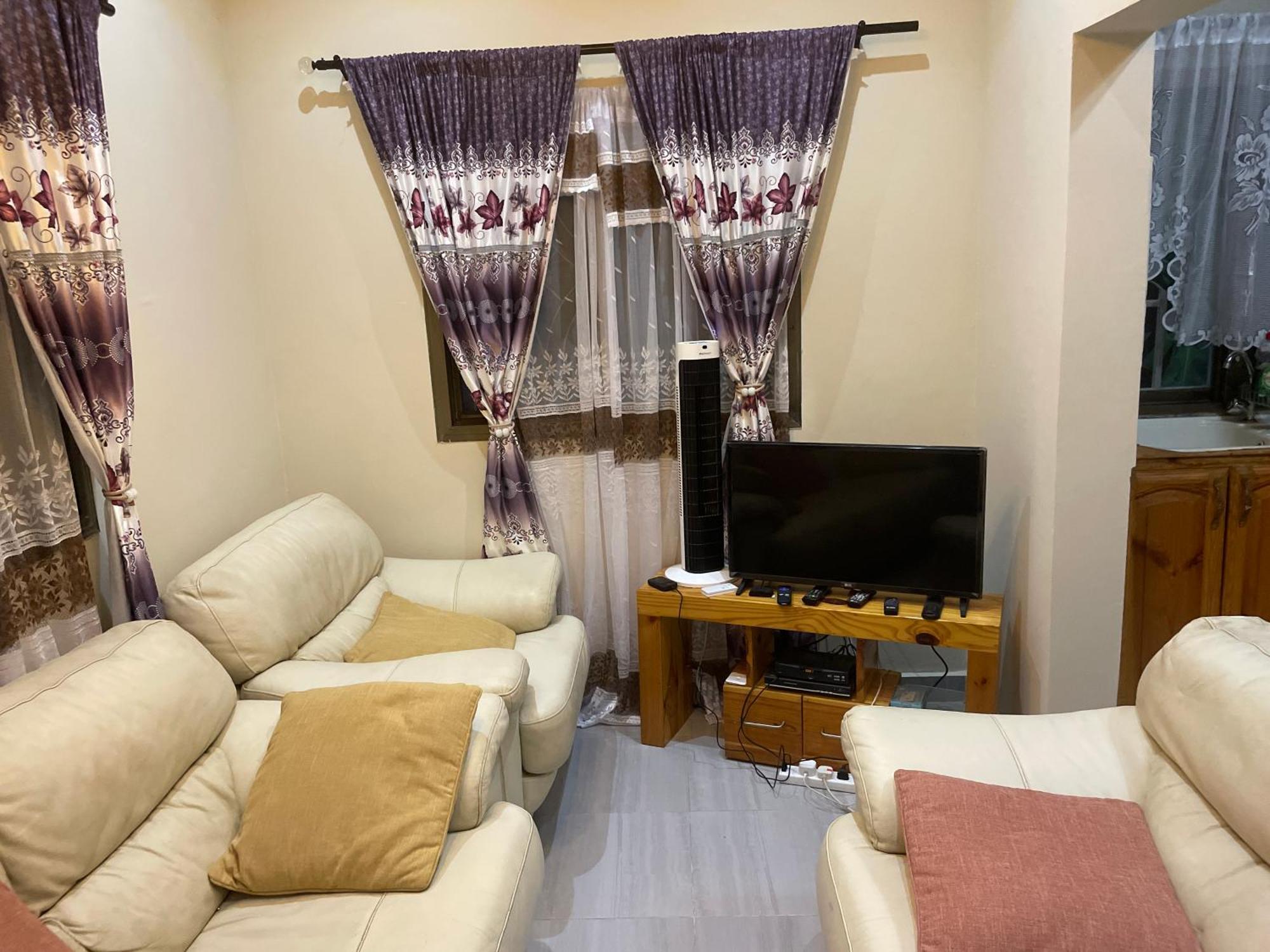 Nabixx Residence Brufut Bagian luar foto